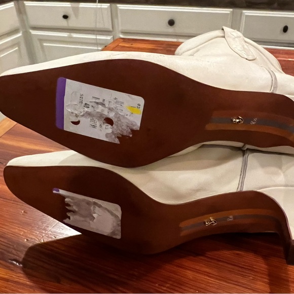 NWT SAM Edelman Taryn ankle bootie - Picture 6 of 8